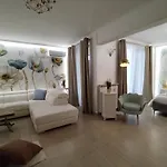 Spring House * ポンペイ